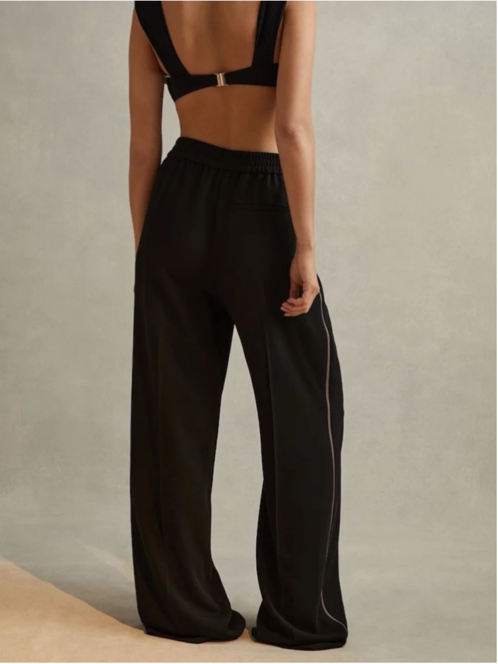 Reiss Remi Side Stripe Pleated Wide Leg Trousers Black Pull On Side Stripe 4 NWT - Picture 6 of 12